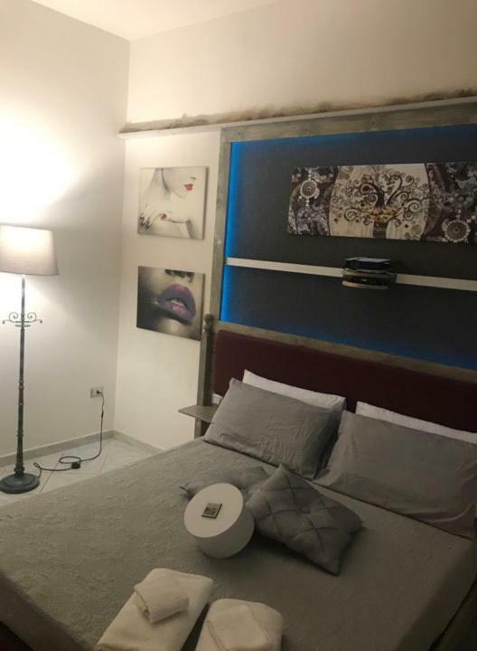 Posidonia Apartment Pozzuoli Bagian luar foto