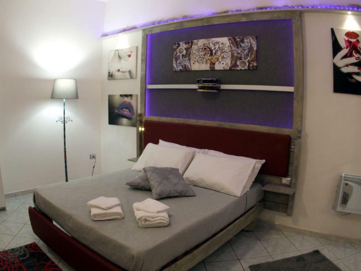 Posidonia Apartment Pozzuoli Bagian luar foto